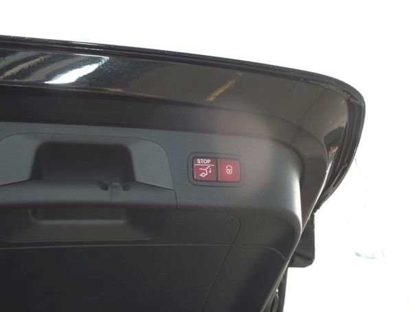 Mercedes-Benz EQC 400 4M Electric Art MBUX Navi AHK Distronic