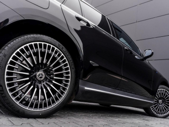 Mercedes-Benz EQC 400 4M AMG Navi Distronic AHK Memory Kamera