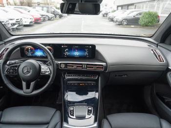 Mercedes-Benz EQC 400 4M AMG Navi Distronic 360°Kamera AHK