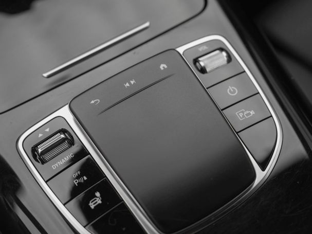 Mercedes-Benz EQC 400 4M AMG Navi Distronic 360°Kamera AHK