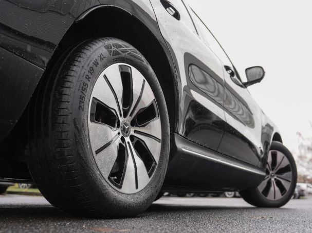 Mercedes-Benz EQC 400 4M AMG Navi Distronic 360°Kamera AHK