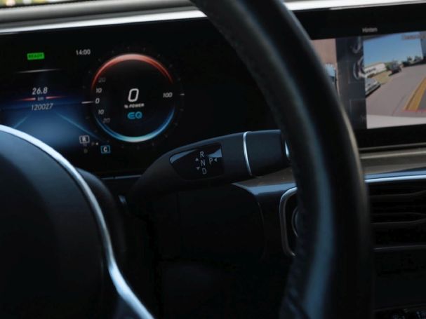 Mercedes-Benz EQC 400 4M AMG Distronic Schiebedach 360° Keyless Mercedes-Benz EQC 400 4M AMG Distronic Schiebedach 360° Keyless