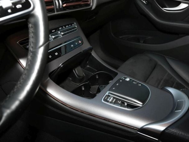 Mercedes-Benz EQC 400 4M AMG Distronic Schiebedach 360° Keyless Mercedes-Benz EQC 400 4M AMG Distronic Schiebedach 360° Keyless