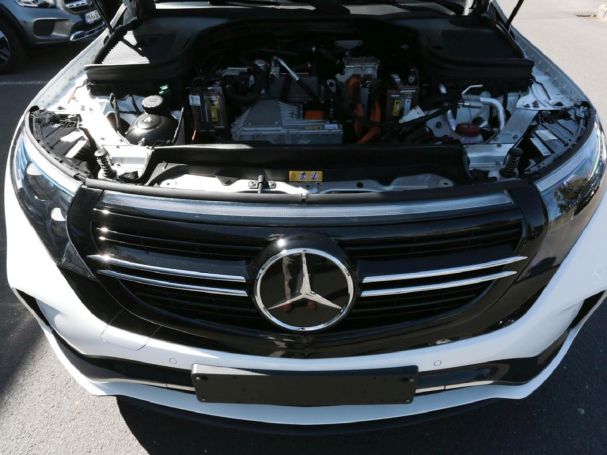 Mercedes-Benz EQC 400 4M AMG Distronic Schiebedach 360° Keyless Mercedes-Benz EQC 400 4M AMG Distronic Schiebedach 360° Keyless