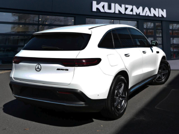 Mercedes-Benz EQC 400 4M AMG Distronic Schiebedach 360° Keyless