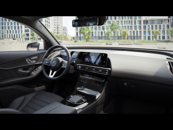 Mercedes-Benz EQC 400 4M AMG Distronic Schiebedach 360° Keyless