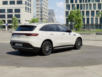 Mercedes-Benz EQC 400 4M AMG Distronic AHK 360° EasyPack Mercedes-Benz EQC 400 4M AMG Distronic AHK 360° EasyPack