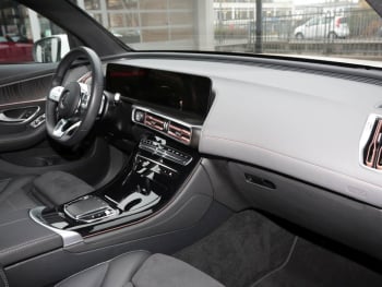 Mercedes-Benz EQC 400 4M AMG Distronic AHK 360° EasyPack