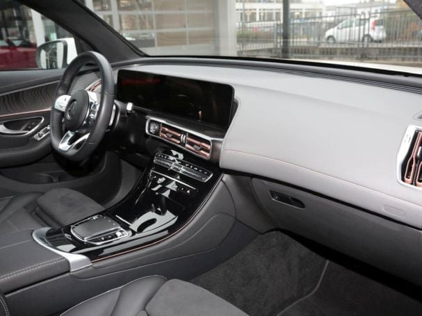 Mercedes-Benz EQC 400 4M AMG Distronic AHK 360° EasyPack