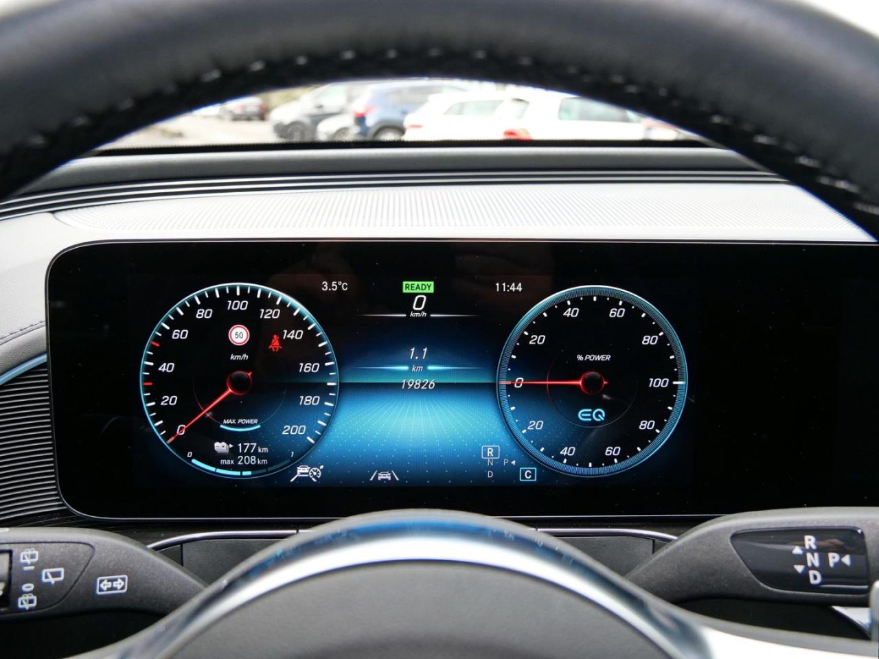 Mercedes-Benz EQC 400 4M AMG Distronic Easy-Pack 360° AHK