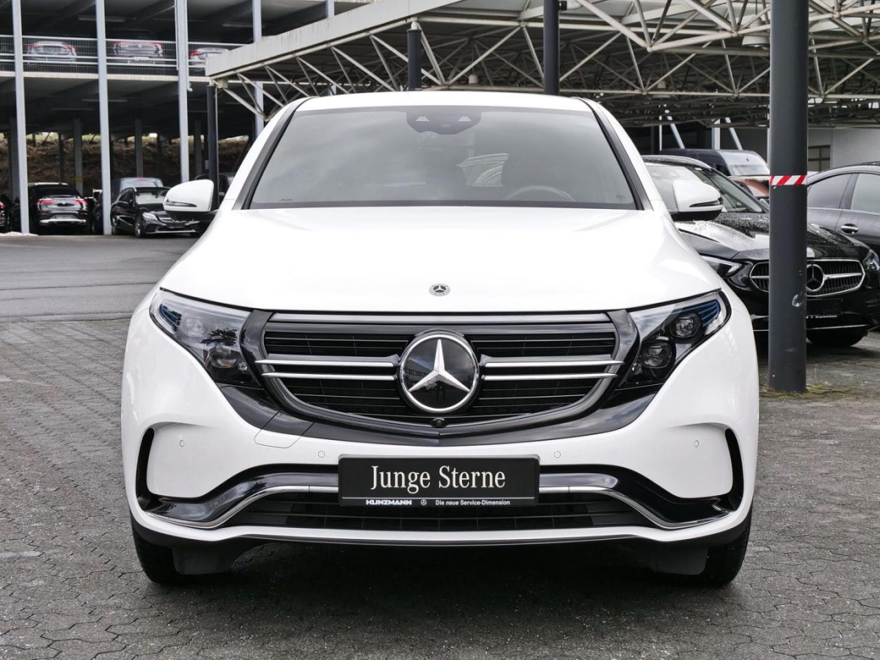 Mercedes-Benz EQC 400 4M AMG Distronic Easy-Pack 360° AHK