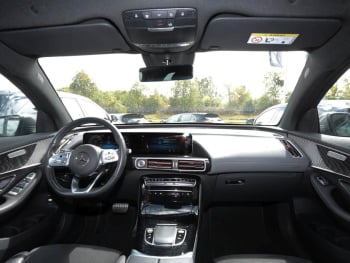 Mercedes-Benz EQC 400 4M AMG MBUX Navi Kamera Advanced Sound
