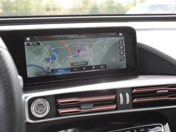Mercedes-Benz EQC 400 4M AMG MBUX Navi Kamera Advanced Sound