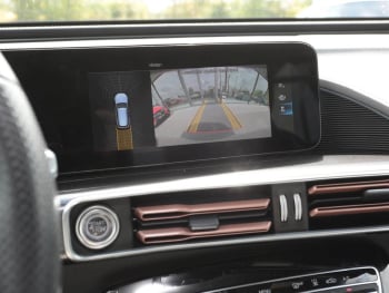 Mercedes-Benz EQC 400 4M AMG MBUX Navi Kamera Advanced Sound