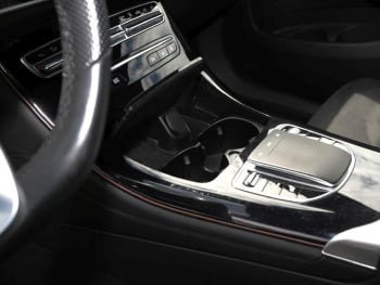Mercedes-Benz EQC 400 4M AMG MBUX Navi Kamera Advanced Sound