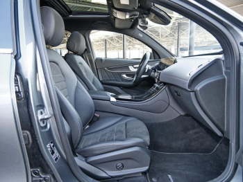 Mercedes-Benz EQC 400 4M AMG Schiebedach Head-Up Distronic 360°