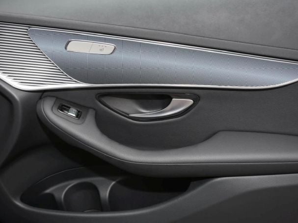 Mercedes-Benz EQC 400 4M MBUXNavi Distronic Kamera HeadUp AHK