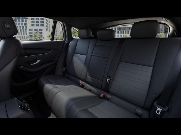 Mercedes-Benz EQC 400 4M MBUXNavi Distronic Kamera HeadUp AHK