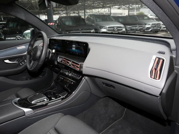 Mercedes-Benz EQC 400 4M MBUXNavi Distronic Kamera HeadUp AHK