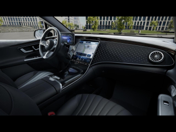 Mercedes-Benz EQE 350 4M SUV ElectricArt Panorama Distronic AHK