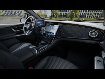 Mercedes-Benz EQE 350 4M SUV ElectricArt Panorama Distronic AHK