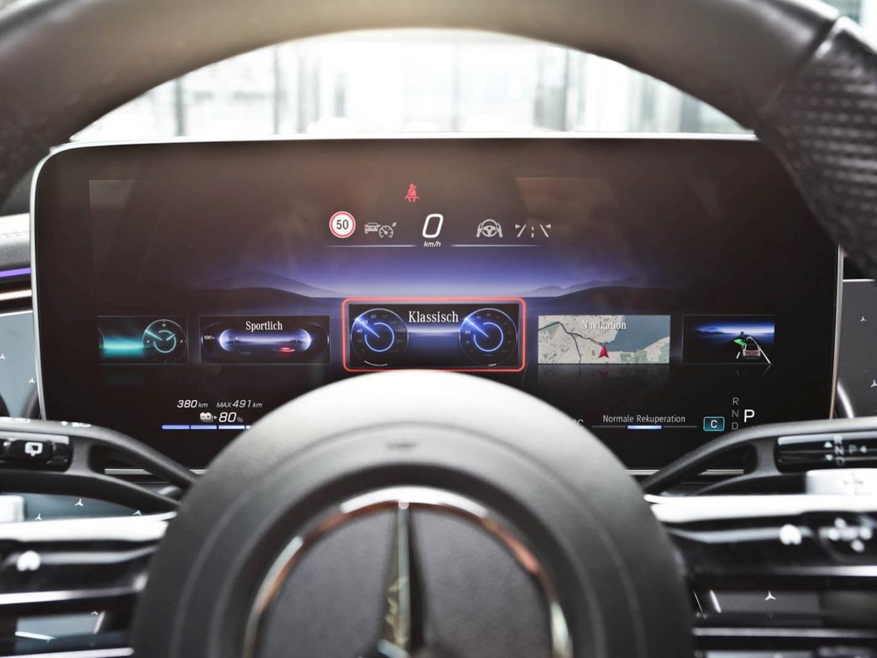 Mercedes-Benz EQE 350 4M SUV AMG Night Panorama Distronic 360°