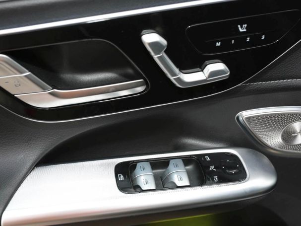 Mercedes-Benz EQE 350 4M SUV AMG Night Panorama Distronic 360°