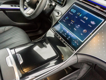 Mercedes-Benz EQE 350+ SUV AMG Night Panorama Distronic AHK