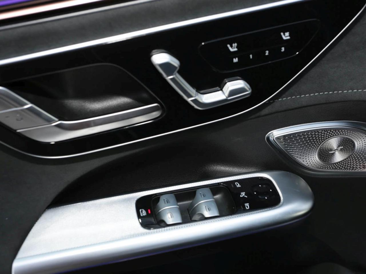 Mercedes-Benz EQE 53 AMG 4M+ SUV Night Panorama Distronic 360°