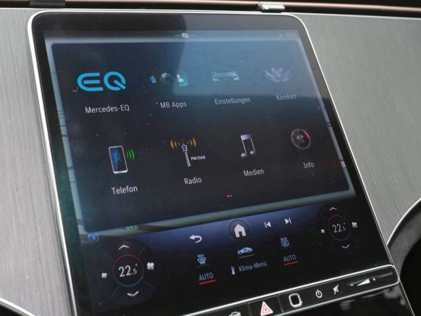 Mercedes-Benz EQE 300 AMG Panorama Distronic Memory 360°