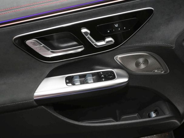 Mercedes-Benz EQE 300 AMG Panorama Distronic Memory 360°