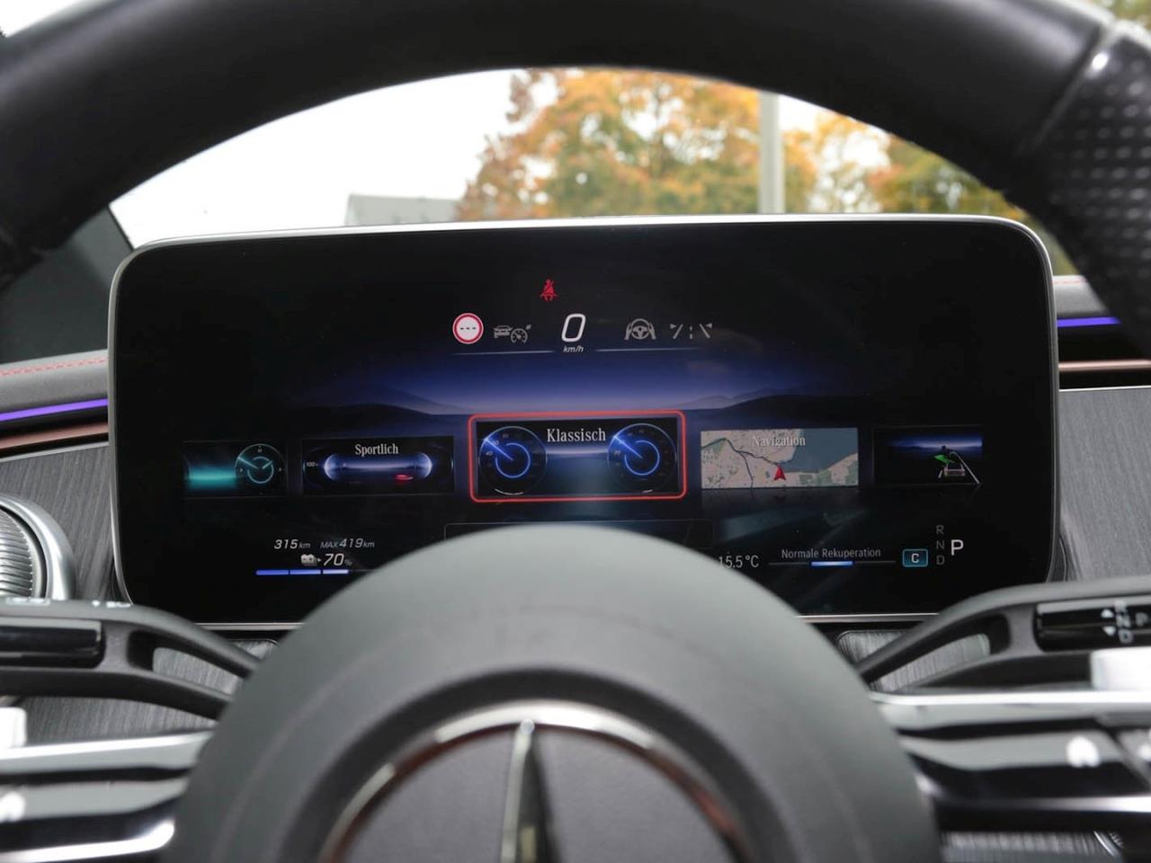 Mercedes-Benz EQE 300 AMG Panorama Distronic Memory 360°