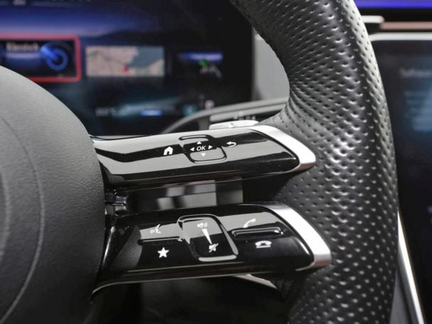 Mercedes-Benz EQE 300 AMG Panorama Distronic Memory 360°