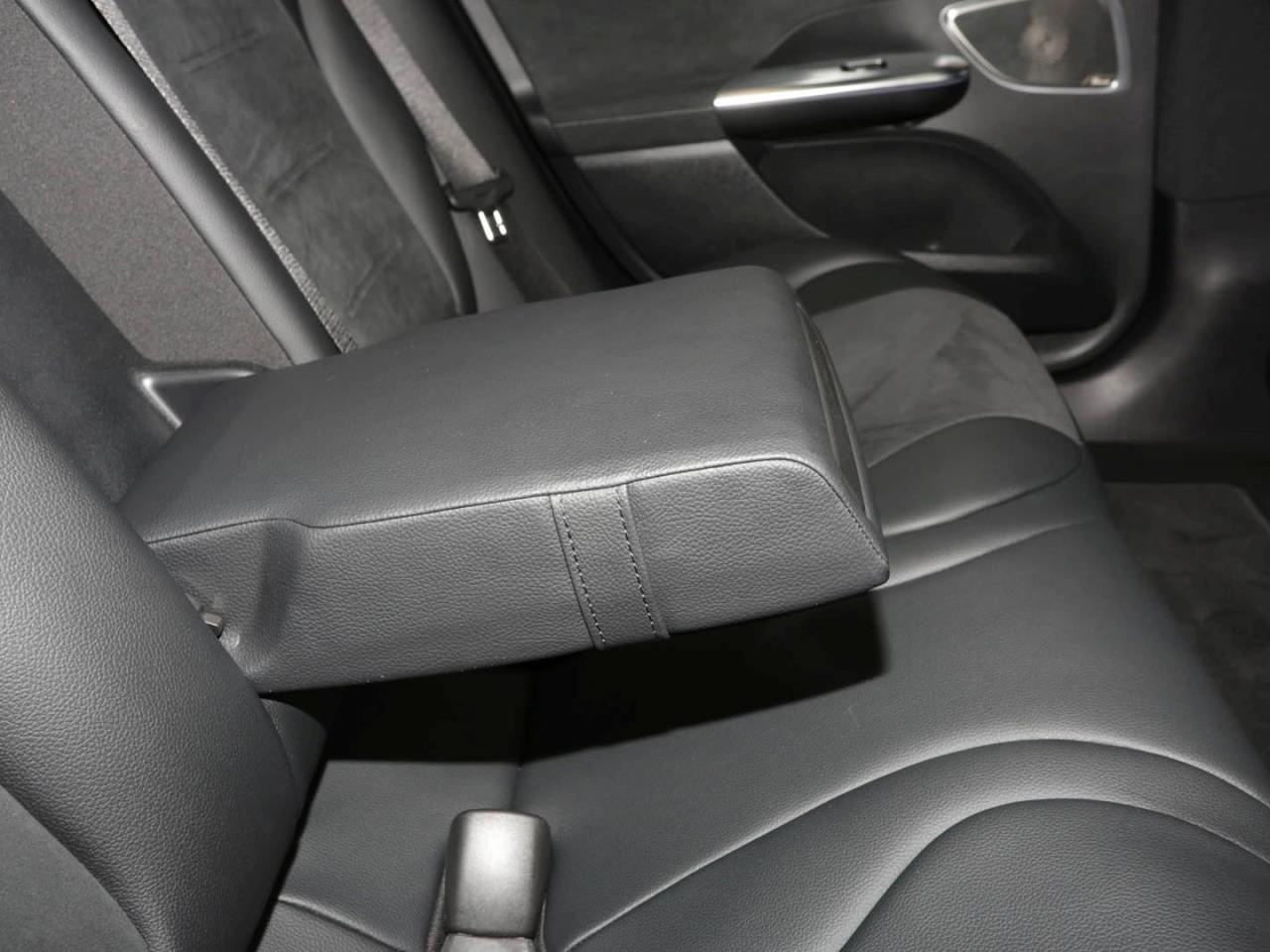 Mercedes-Benz EQE 300 AMG Panorama Distronic Memory 360°