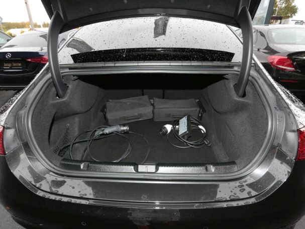 Mercedes-Benz EQE 300 AMG Panorama Distronic Memory 360°