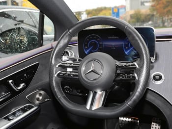 Mercedes-Benz EQE 300 AMG Panorama Distronic Memory 360°