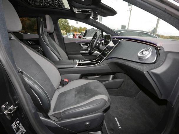 Mercedes-Benz EQE 300 AMG Panorama Distronic Memory 360°
