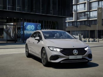 Mercedes-Benz EQE 300 MBUX Navi-Prem. Distronic Memory Kamera