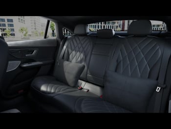 Mercedes-Benz EQE 300 ElectricArt Panorama HUD  NP 105.476€