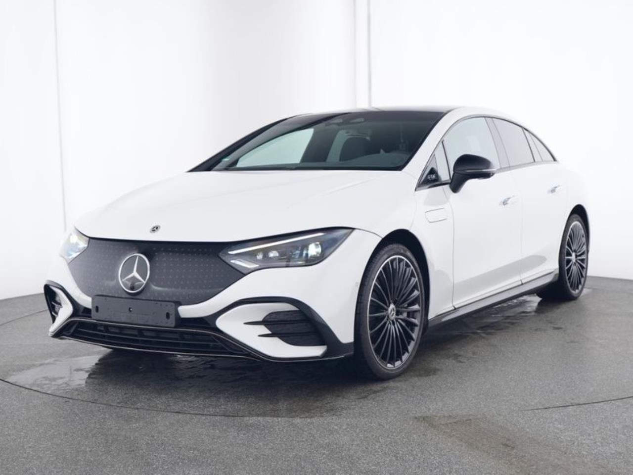 Mercedes-Benz EQE 300 AMG Night Panorama NP 114.645€ HUD Memory