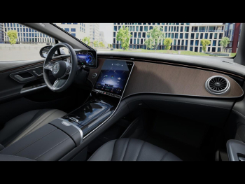 Mercedes-Benz EQE 300 Distronic Memory AHK Kamera Navi Klima