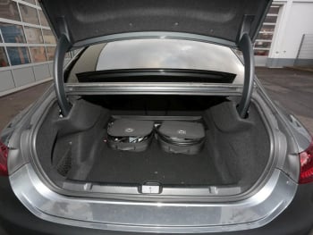 Mercedes-Benz EQE 350 4M AMG Night Panorama HUD NP 102.191