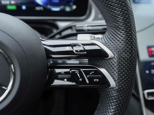 Mercedes-Benz EQE 350+ AMG Panorama Distronic Memory 360°