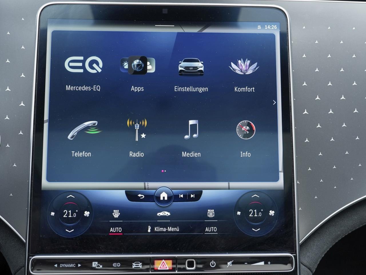 Mercedes-Benz EQE 350+ AMG Panorama Distronic Memory 360°