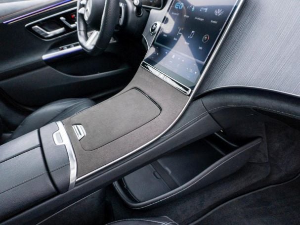 Mercedes-Benz EQE 350 AMG Night Panorama Sitzklima Distronic