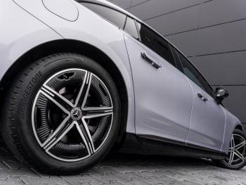 Mercedes-Benz EQE 350 AMG Night Panorama Sitzklima Distronic