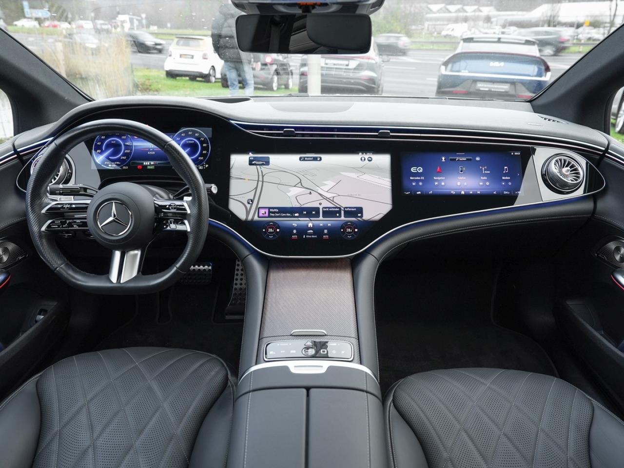 Mercedes-Benz EQE 350 AMG Night Panorama HeadUp NP 111.557