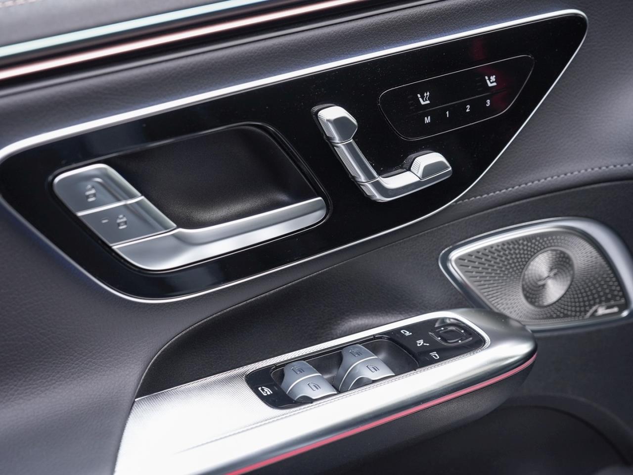 Mercedes-Benz EQE 350 AMG Night Panorama HeadUp NP 111.557