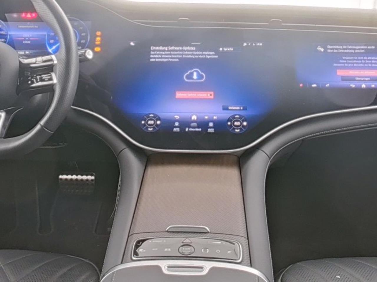 Mercedes-Benz EQE 350 AMG Night Panorama Distronic HeadUp 360°