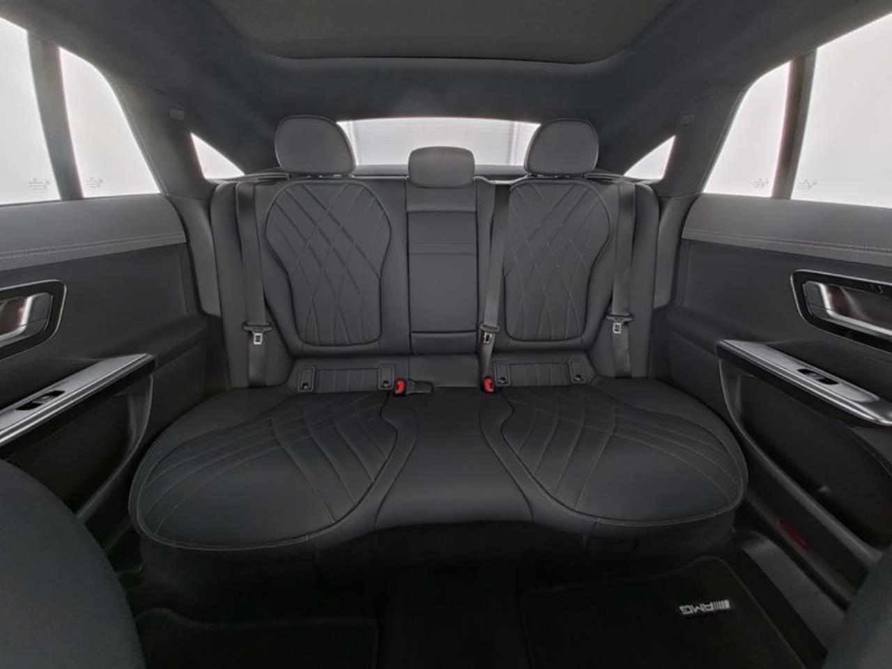 Mercedes-Benz EQE 350 AMG Night Panorama Distronic HeadUp 360°